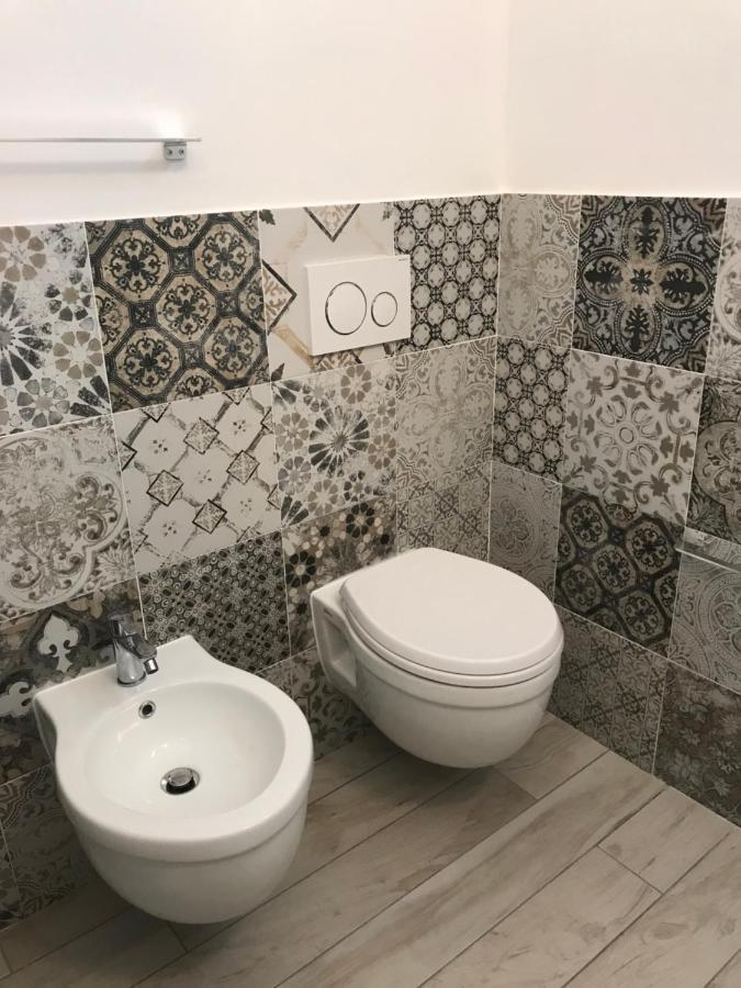 Ferienwohnung La Rosa App Livorno Exterior foto